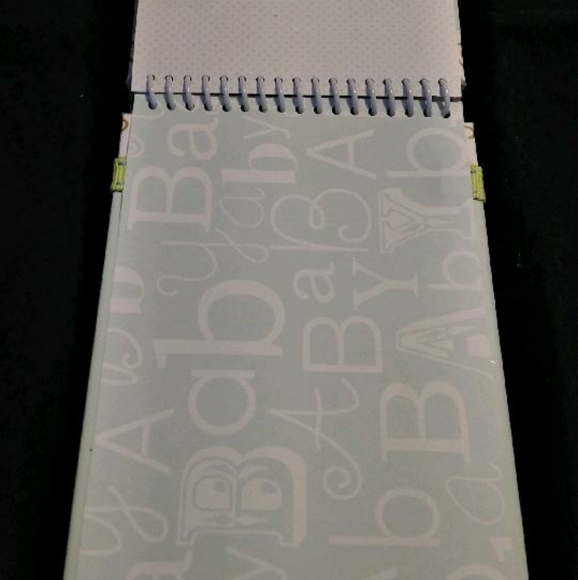 Baby photo album - Picture 2 of 3